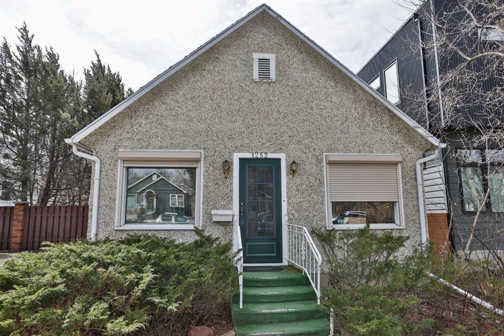 1252 8 Avenue S, A2302286, Alberta,