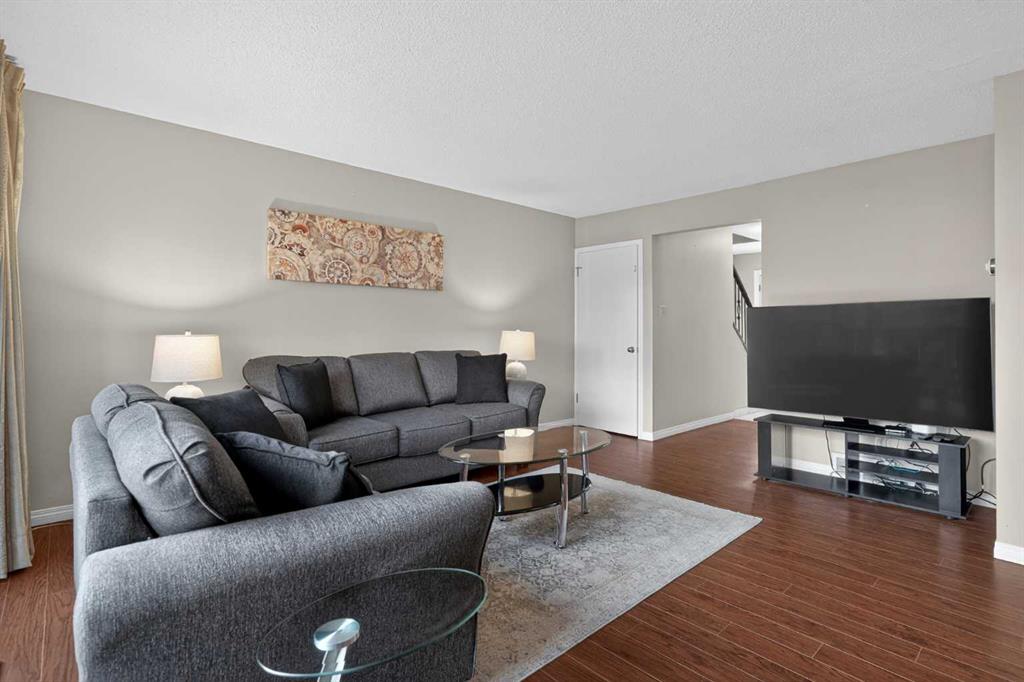 Fifth View of 79, 210 86 Avenue SE, Acadia, Calgary, Alberta, T2H 1N6