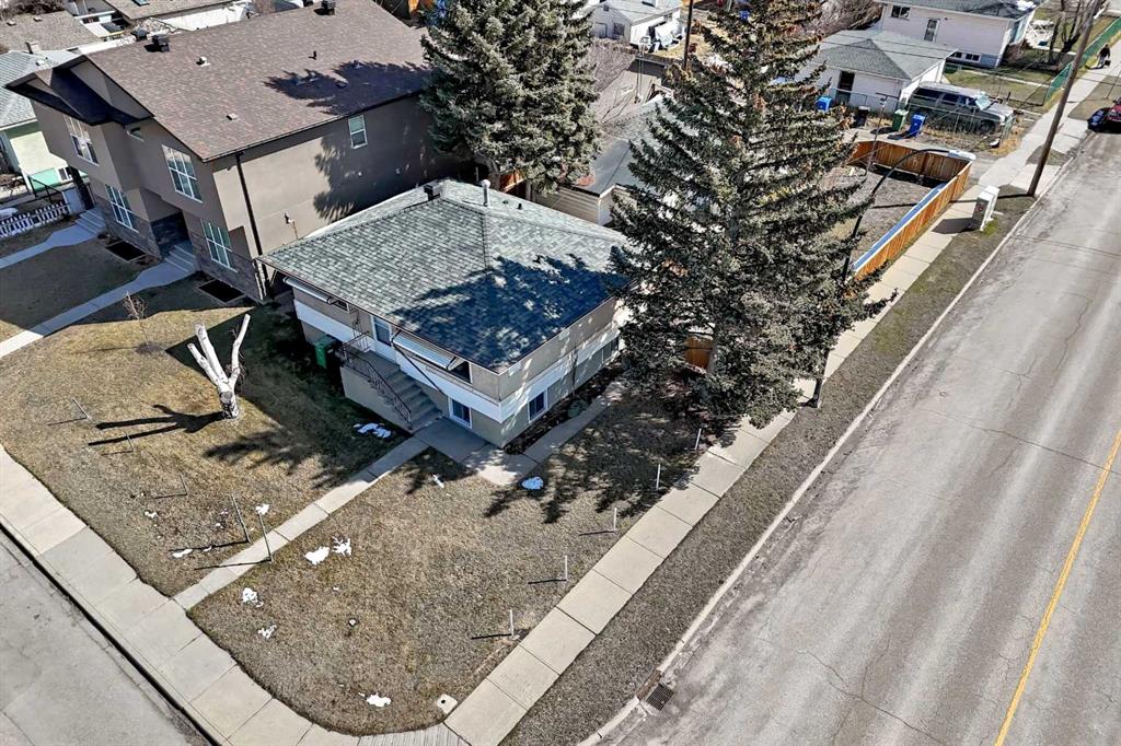 Second View of 7448 21 Street SE, Ogden, Calgary, Alberta, T2C 0V3