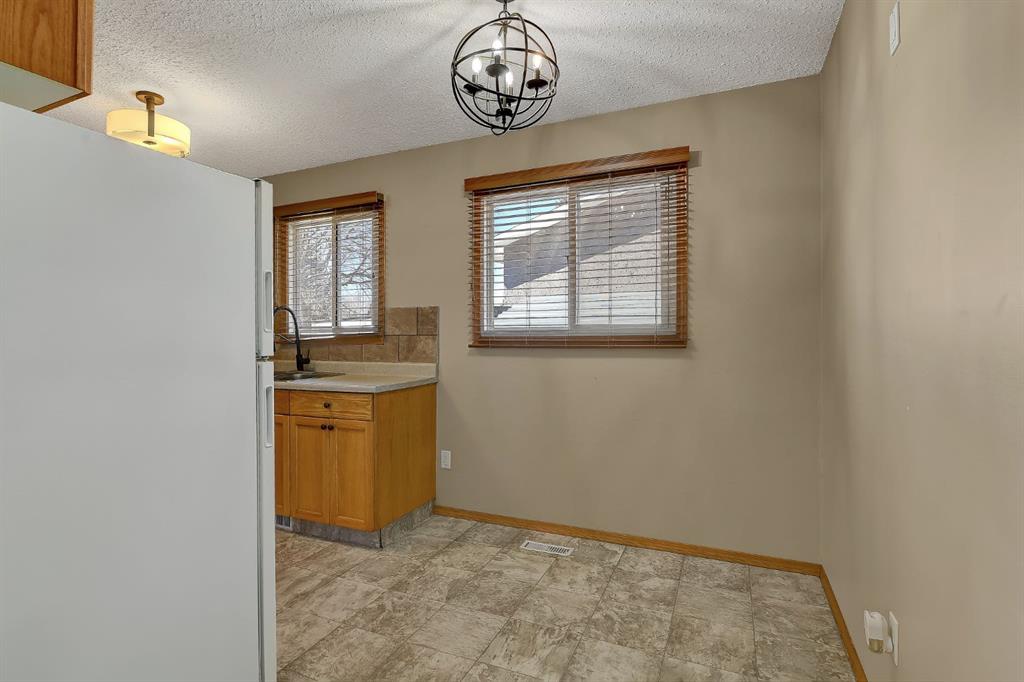 Third View of 9514 76 Avenue , South Patterson Place, Grande Prairie, Alberta, T8V 4T6