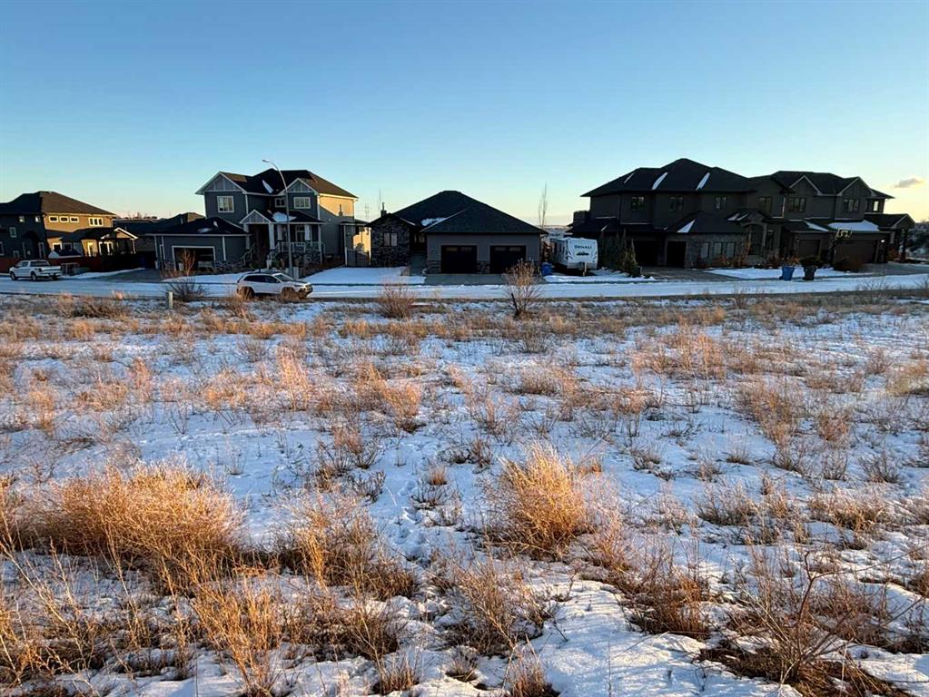 Fifth View of 16 Canyon Creek Drive SW, Canyon Creek, Medicine Hat, Alberta, T1B 0B2