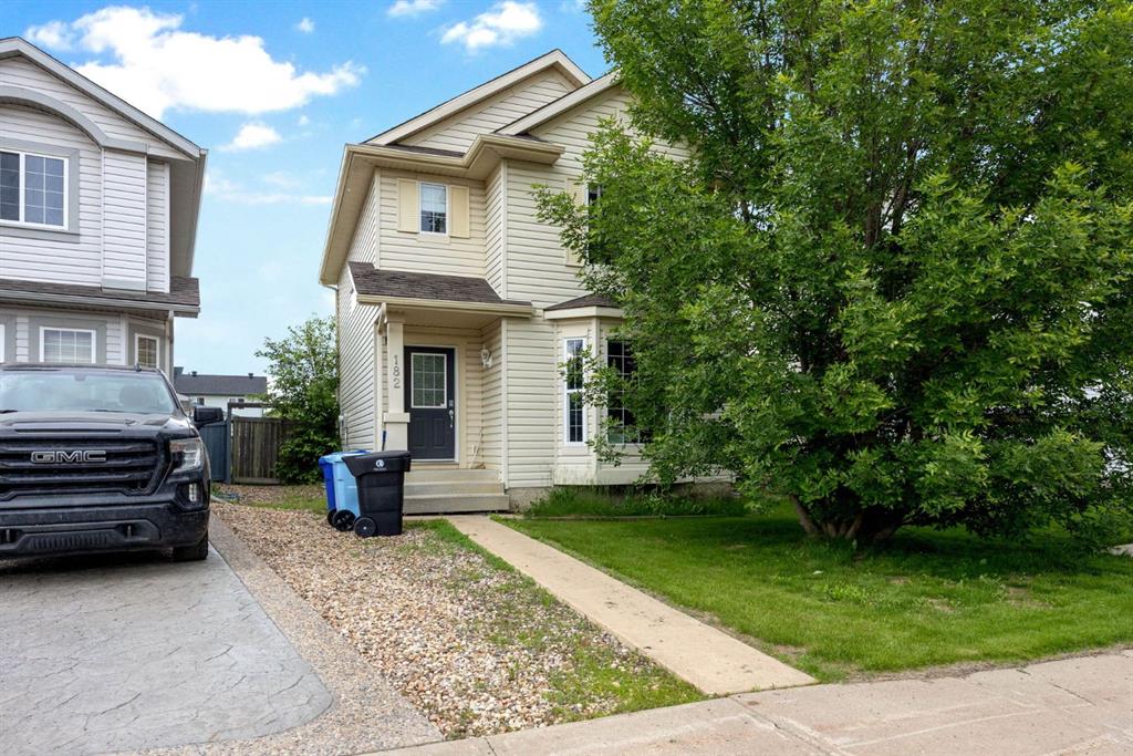 Second View of 182 Mcdougall Crescent , Timberlea, Fort McMurray, Alberta, T9K 2P7