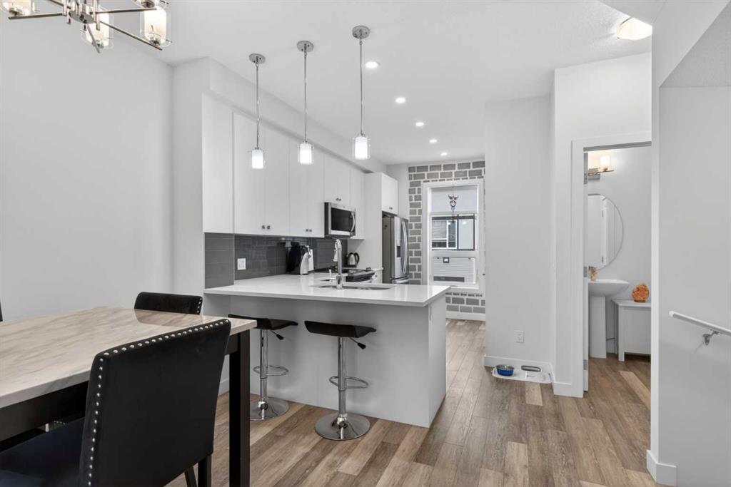 Fifth View of 306, 15 Evanscrest Park NW, Evanston, Calgary, Alberta, T3R1V5