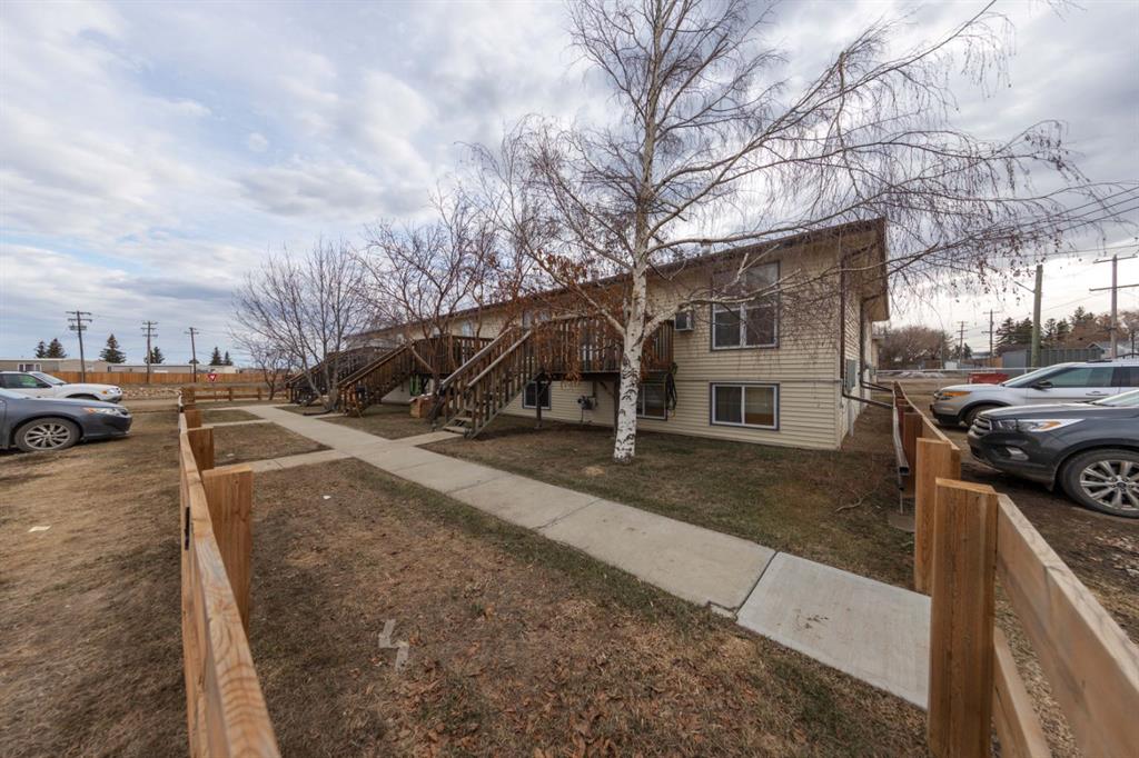 Second View of 8, 5219 57 Street , North Lloydminster, Lloydminster, Alberta, T9V0V4