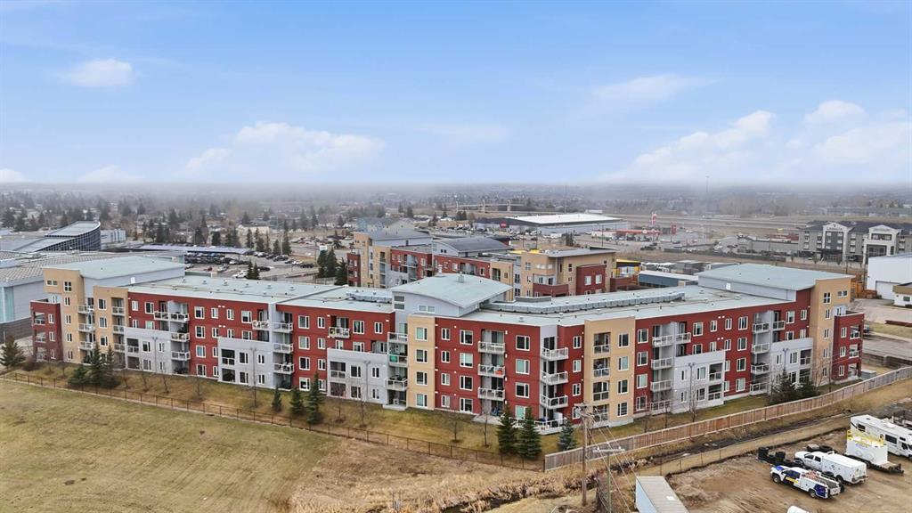 2414, 604 East Lake Boulevard NE, A2302521, Alberta,