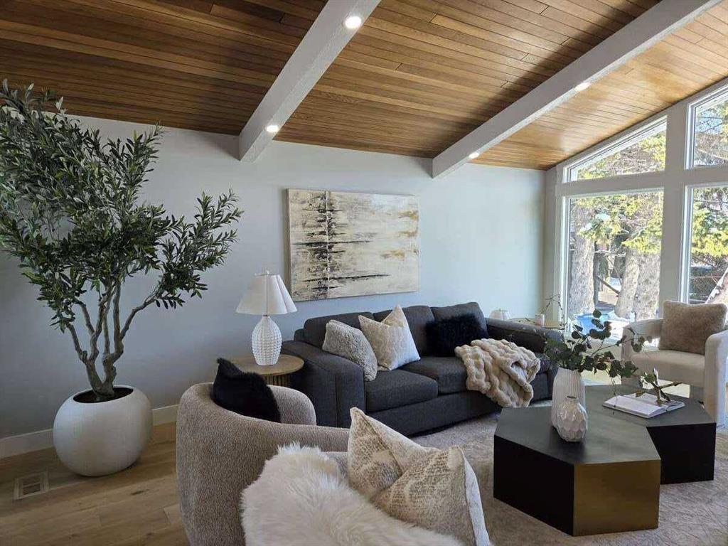 Fifth View of 172 Oakchurch Place SW, Oakridge, Calgary, Alberta, T2V 4B5