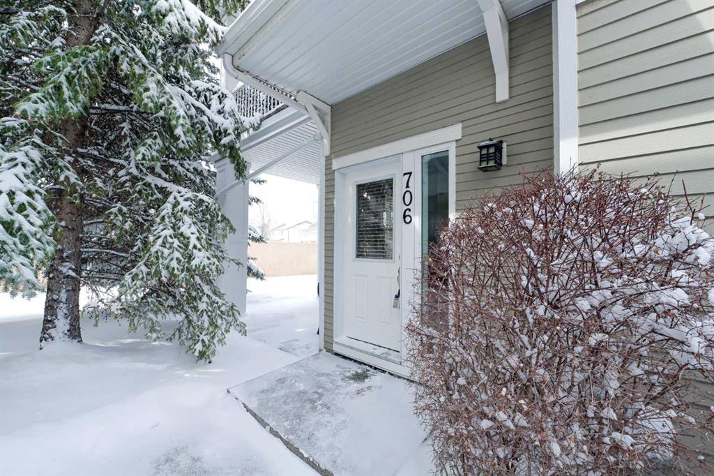 Second View of 706, 281 Cougar Ridge Drive SW, Cougar Ridge, Calgary, Alberta, T3H 0J3