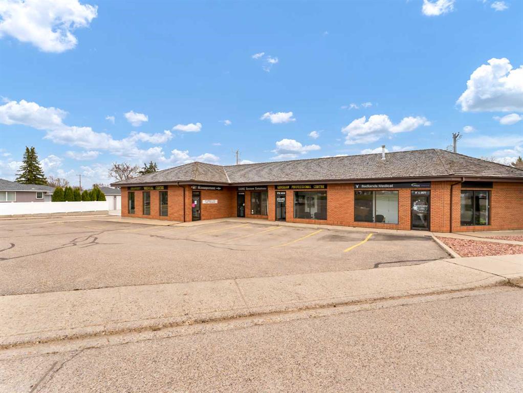 Fourth View of 4, 809 Bullivant Crescent SW, SW Hill, Medicine Hat, Alberta, T1A 5G5