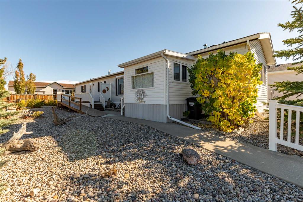 7 Palomino Road , A2302578, Alberta,