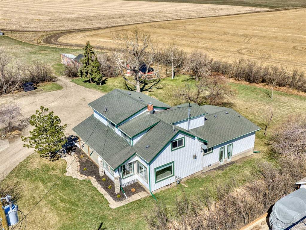 40 2 Street W, A2302639, Alberta,