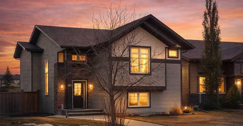 360 Kingston Drive , A2302646, Alberta,