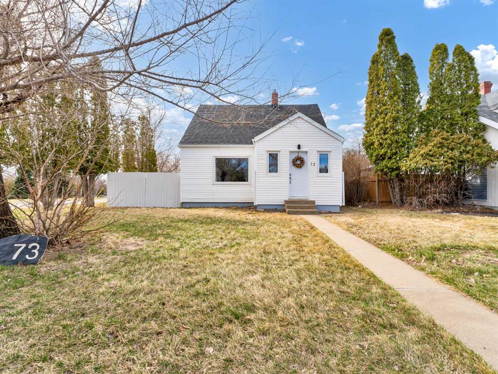 73 9 Street SE, A2302672, Alberta,