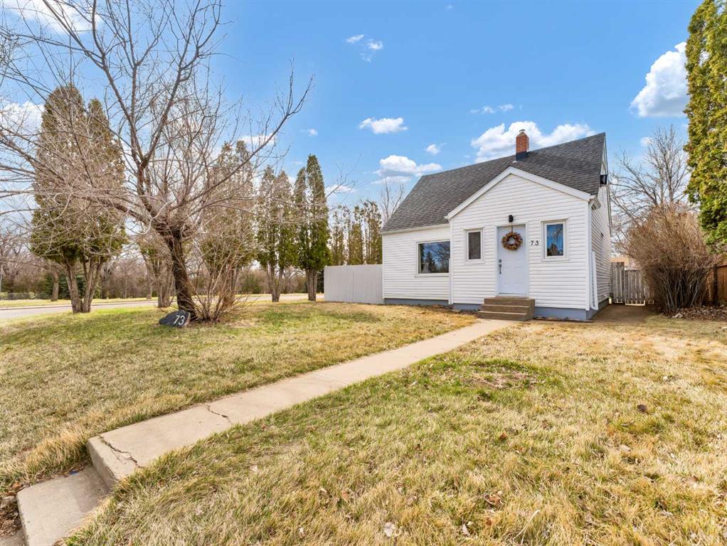 Fourth View of 73 9 Street SE, SE Hill, Medicine Hat, Alberta, T1A1N1