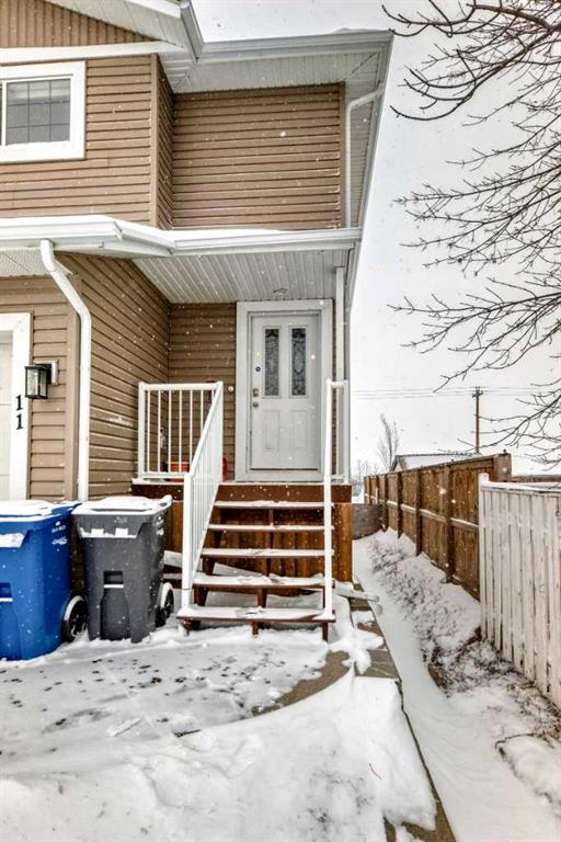 Third View of 11, 2002 22 Avenue , NONE, Bowden, Alberta, T0M0K0