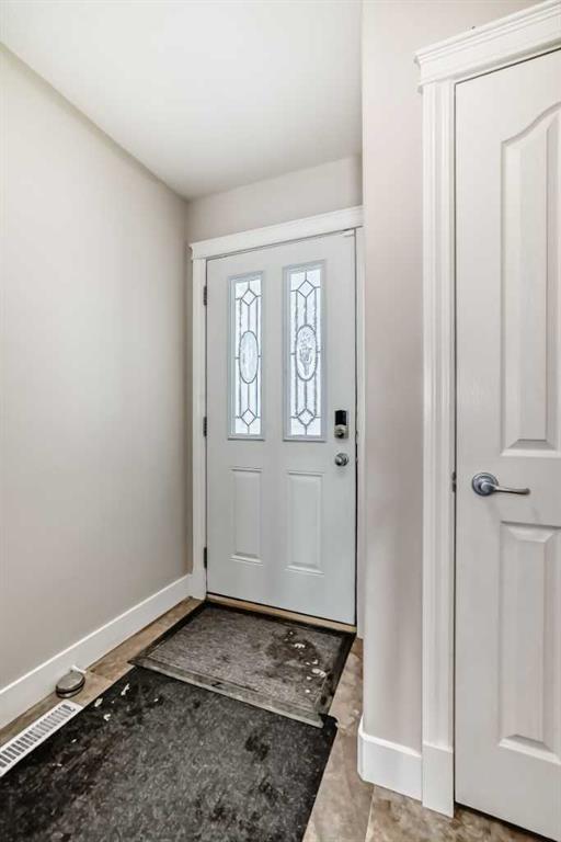 Fourth View of 11, 2002 22 Avenue , NONE, Bowden, Alberta, T0M0K0