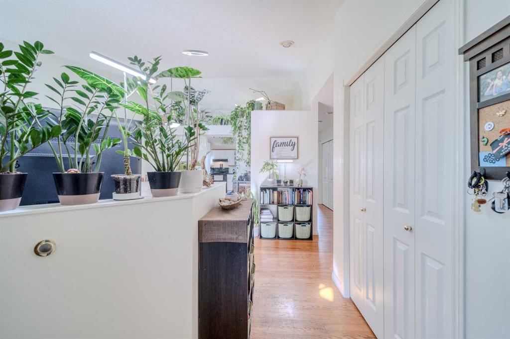 Fifth View of 239 Arbour Wood , Arbour Lake, Calgary, Alberta, T3G 4C3