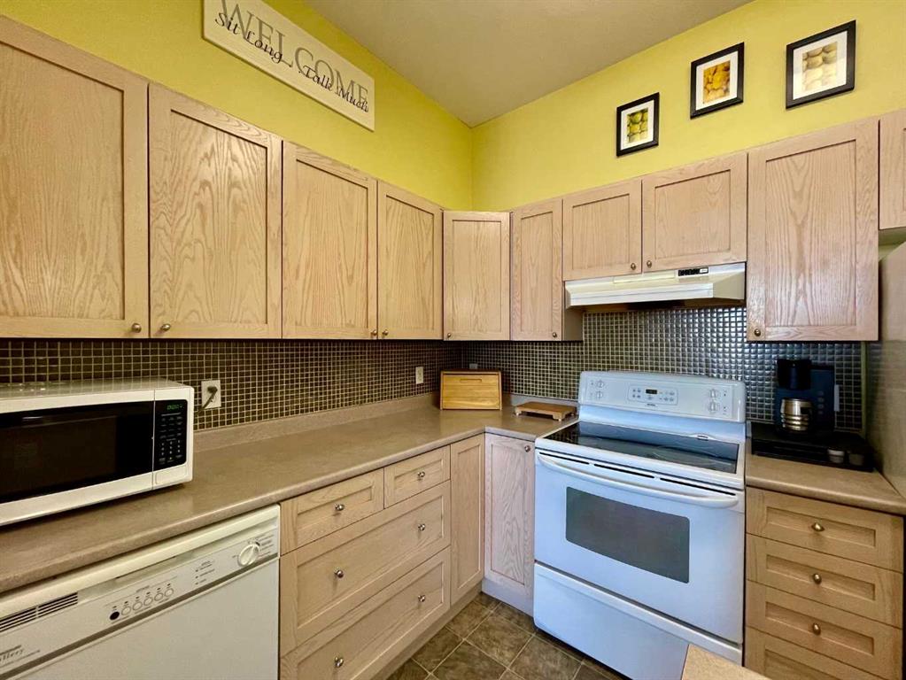 Fourth View of 303, 1095 Timberline Drive , Thickwood, Fort McMurray, Alberta, T9K1Y7