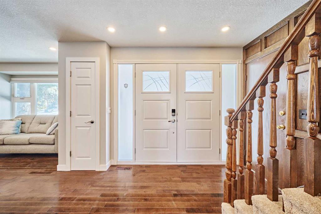 Fourth View of 103 Pump Hill Road , Pump Hill, Calgary, Alberta, T2V 4L7