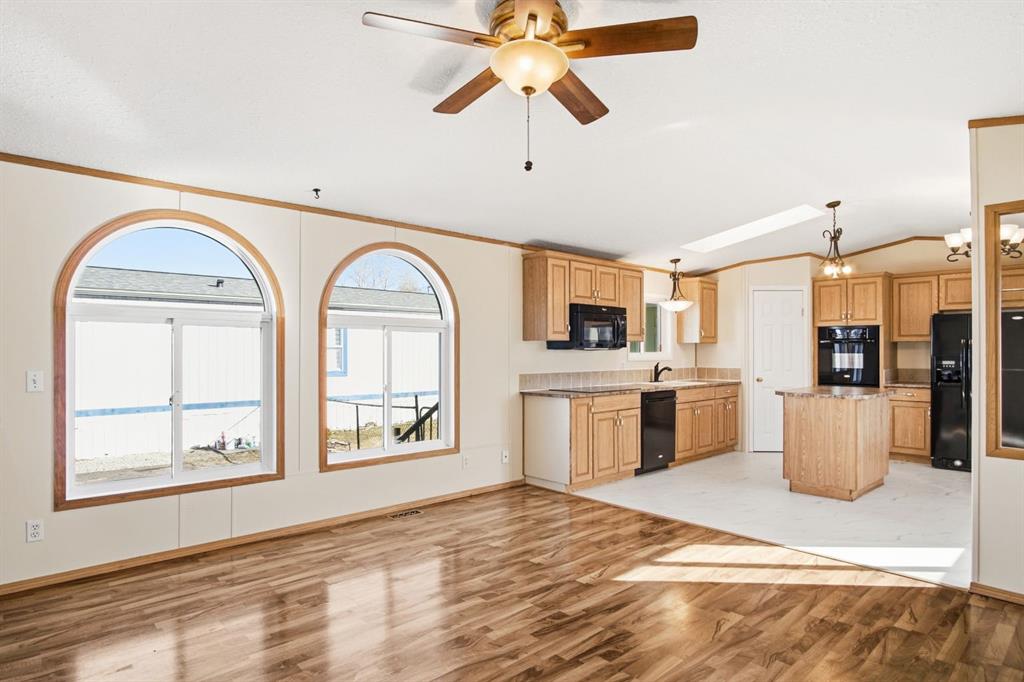 Fourth View of 22, 5800 46 Street , NONE, Olds, Alberta, T4H 1G7