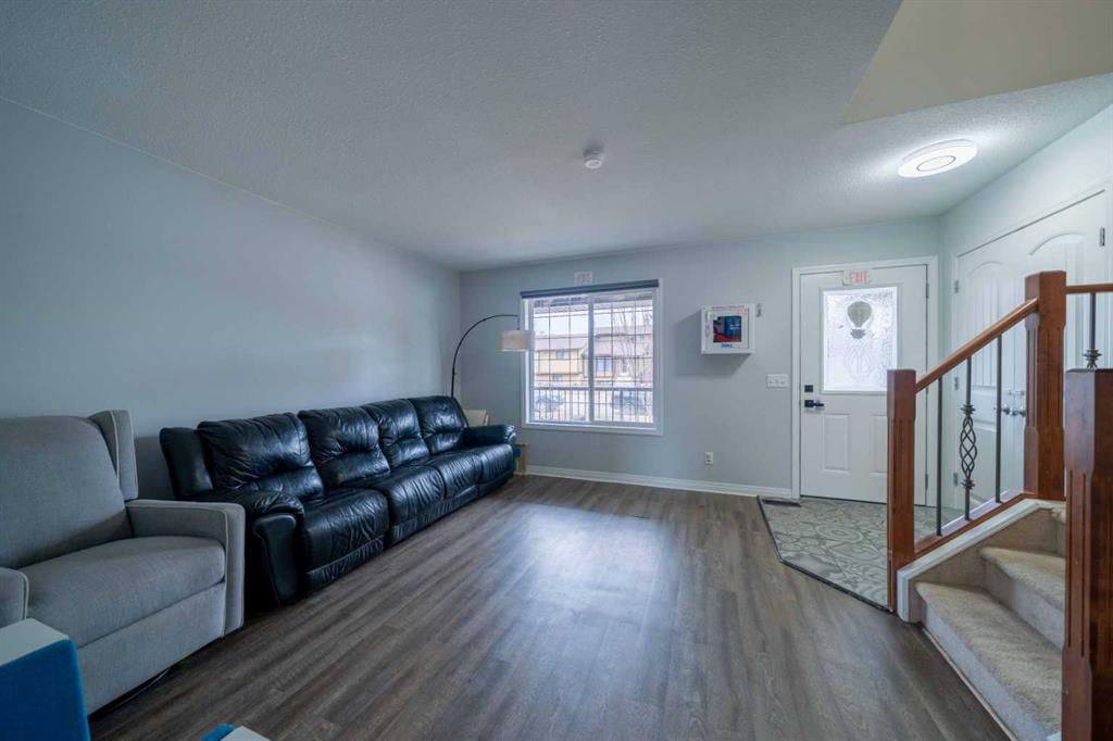 Fifth View of 135 Centre Street , Parkwood, Strathmore, Alberta, T1P 1G9