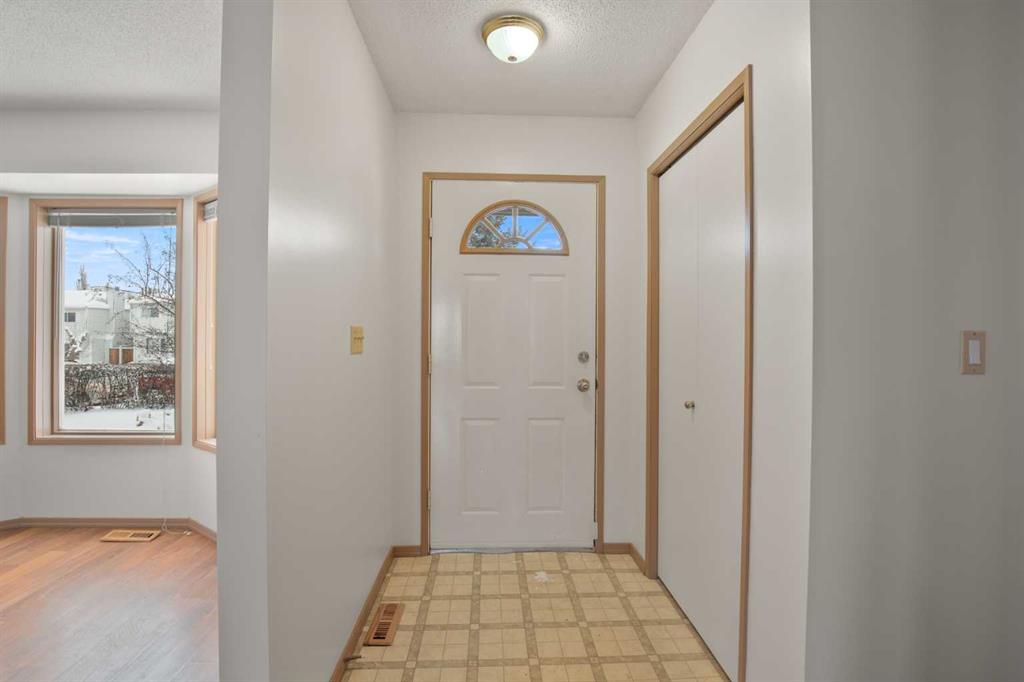 Third View of 11 Ellenwood Drive , Eastview Estates, Red Deer, Alberta, T4R 2E3