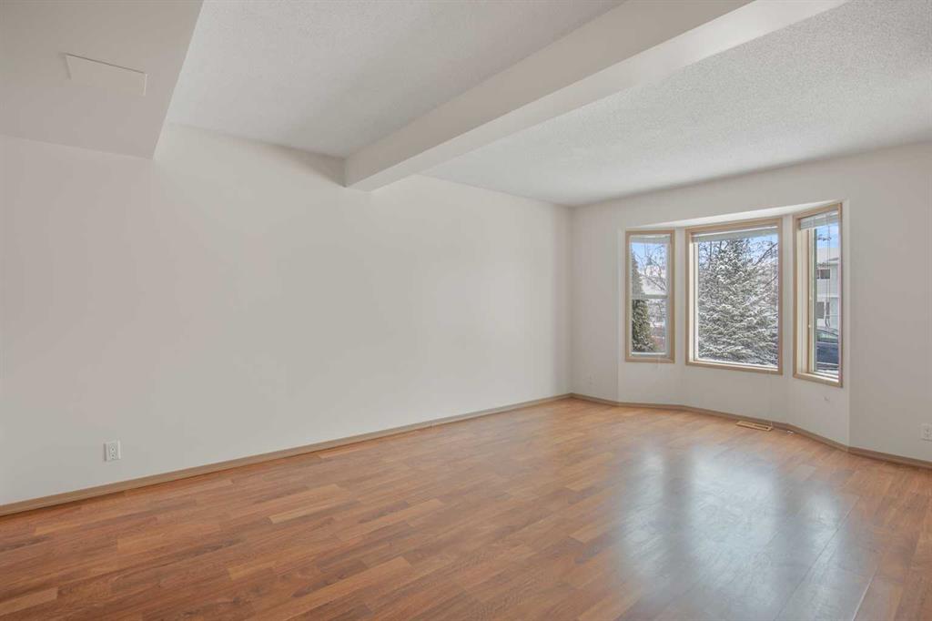 Fourth View of 11 Ellenwood Drive , Eastview Estates, Red Deer, Alberta, T4R 2E3