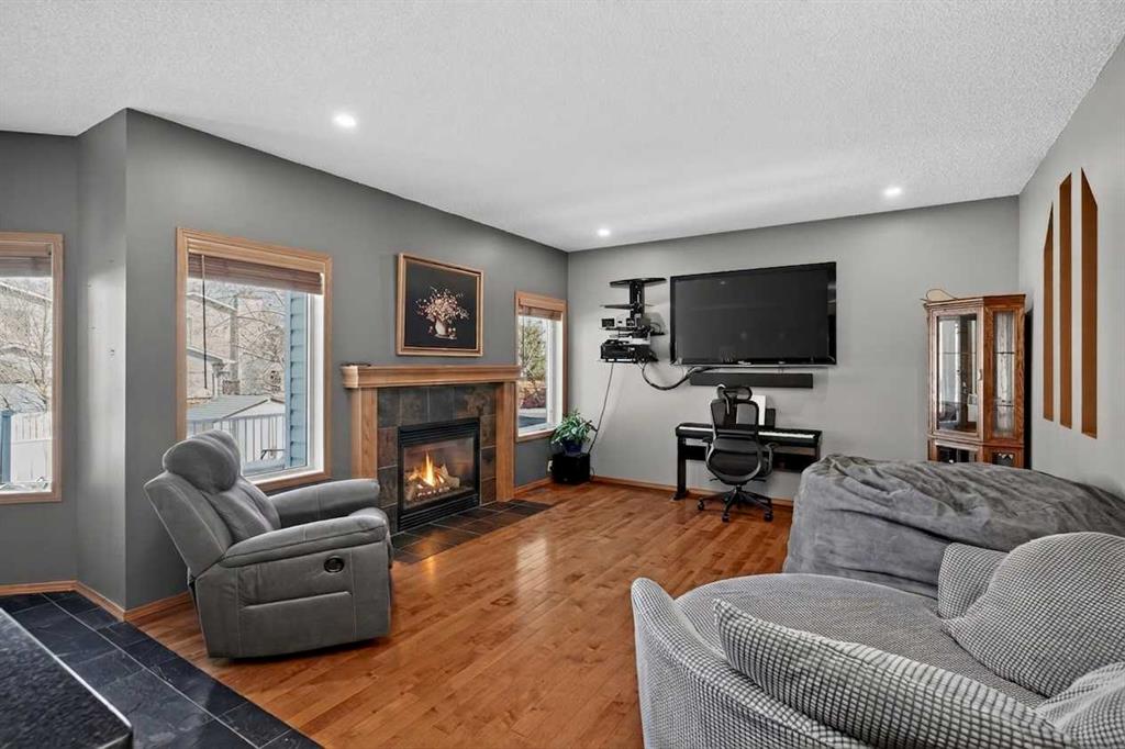 Third View of 81 Riverwood Crescent SE, Riverbend, Calgary, Alberta, T2C 4B2