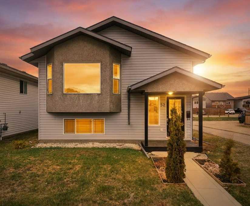 32 Hunter Road , A2302914, Alberta,