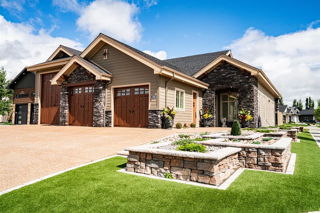 2903 61 StreetClose , A2302928, Alberta,