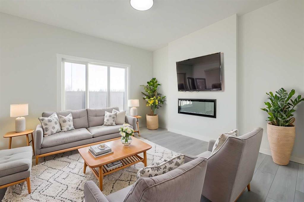 385 Sora Park SE, A2302959, Alberta,