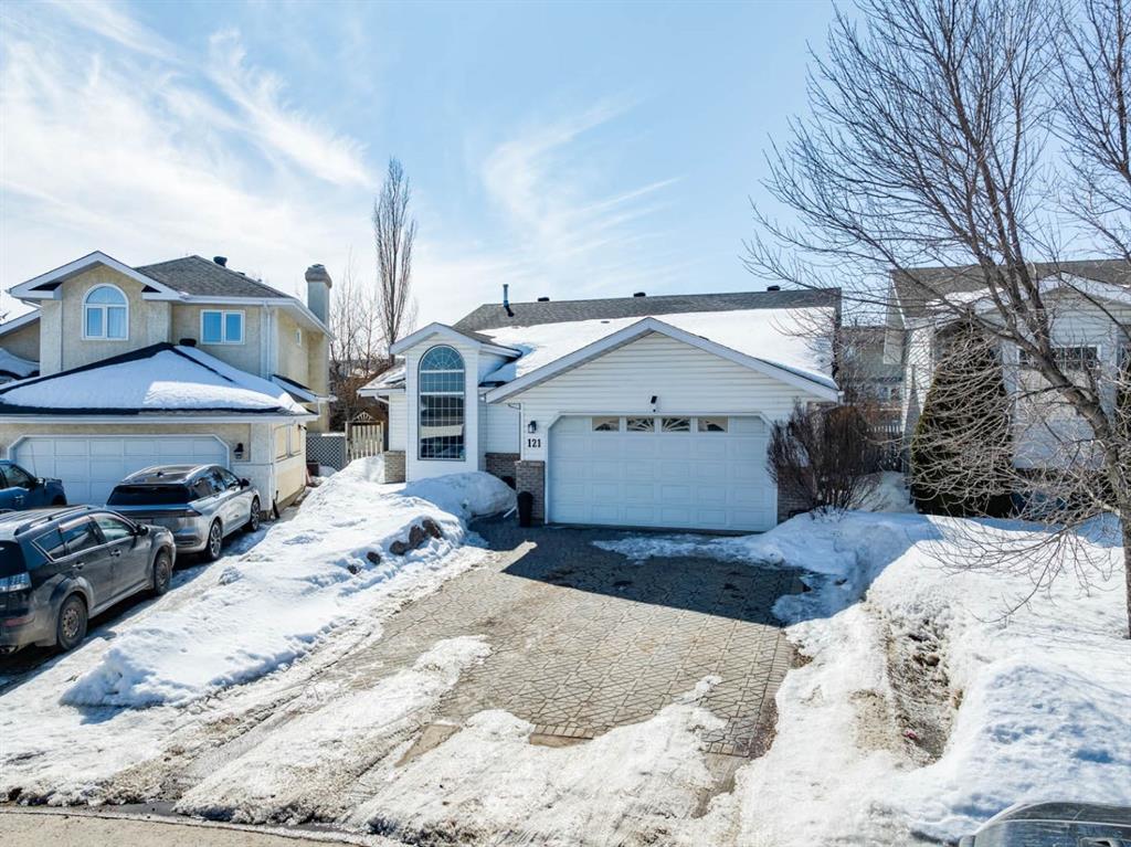 Third View of 121 Castle Ridge Lane , Thickwood, Fort McMurray, Alberta, T9H 3Y7