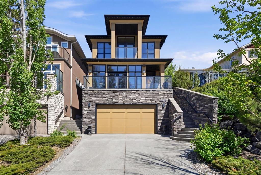 Third View of 3610 8 Avenue NW, Parkdale, Calgary, Alberta, T2N 1C9