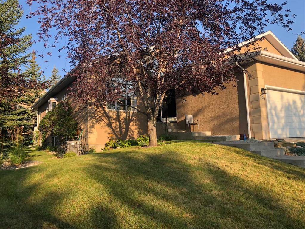 306 Signature Court SW, A2302988, Alberta,