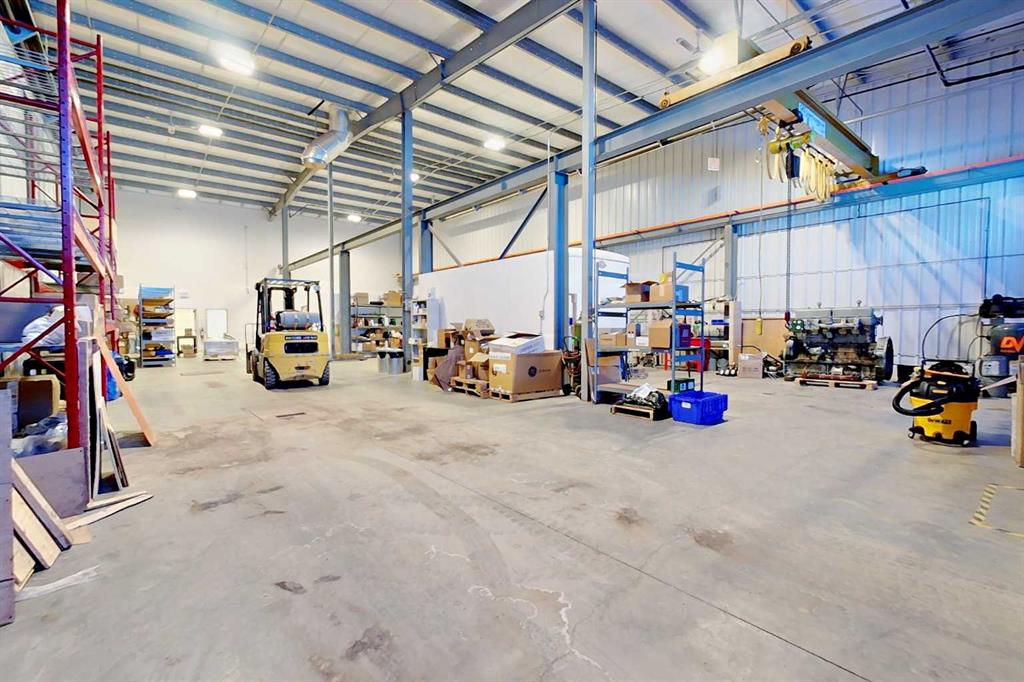 Fifth View of 3, 8 GATEWAY Boulevard , Gateway Industrial Park, Rural Clearwater County, Alberta, T4N 0K7