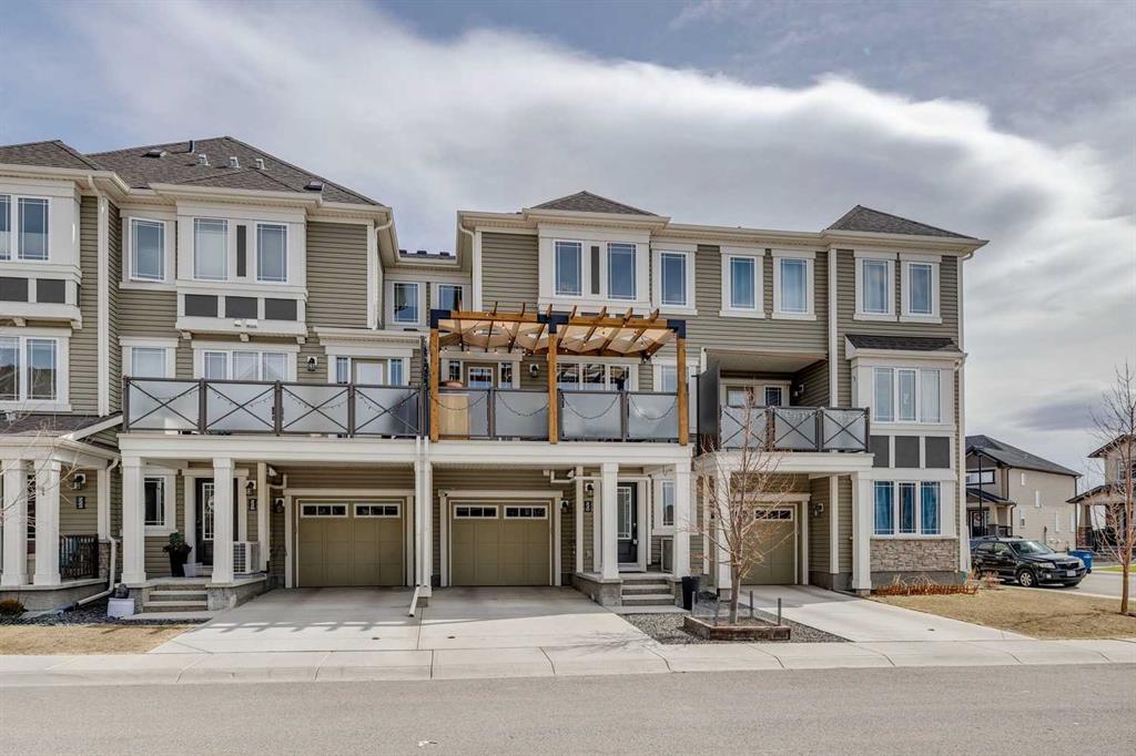 Second View of 230 Hillcrest Gardens SW, Hillcrest, Airdrie, Alberta, T4B4J2