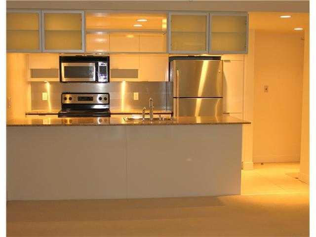 Second View of 1702, 1110 11 Street SW, Beltline, Calgary, Alberta, T2R 1S5