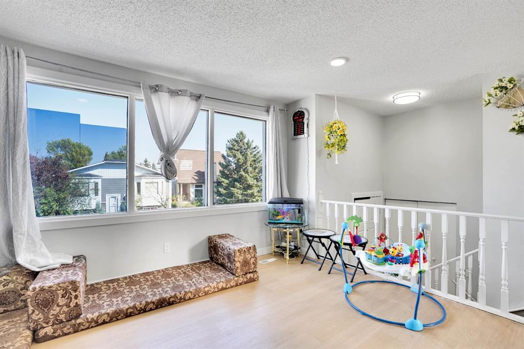 Fifth View of 39 Ventura Road NE, Vista Heights, Calgary, Alberta, T2E 8G1