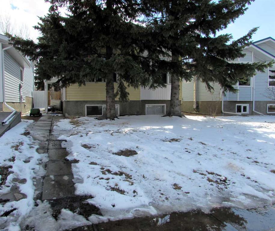 65 Roberts Crescent , A2303166, Alberta,