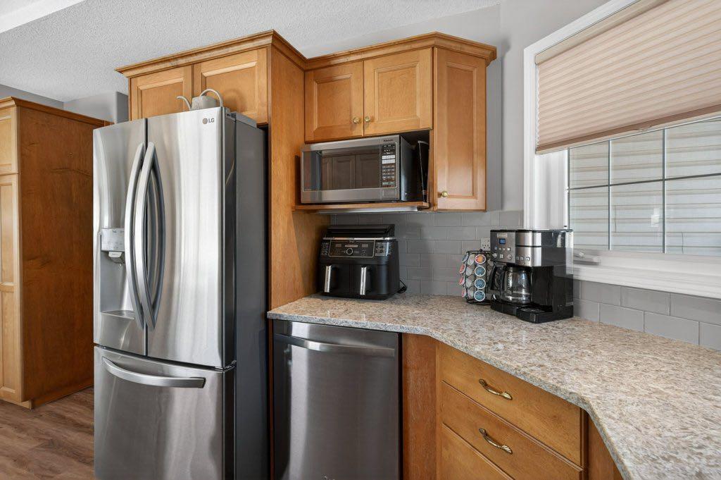 Fifth View of 315 Triune Bay , Prince Of Peace Village, Rural Rocky View County, Alberta, T1X 1G4