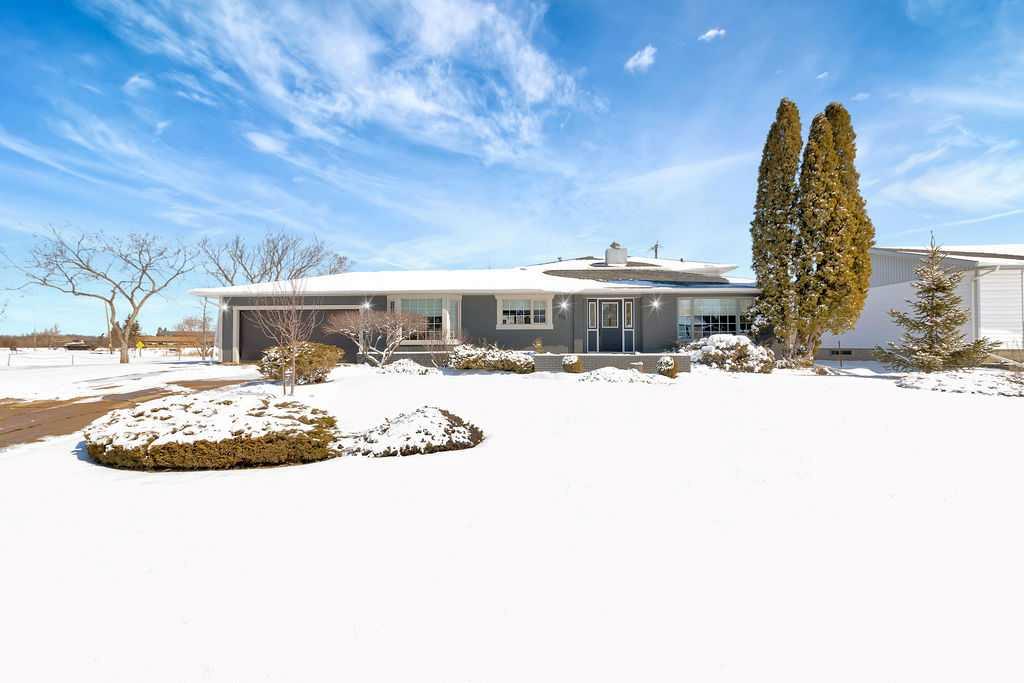 810 10 Avenue , A2303202, Alberta,