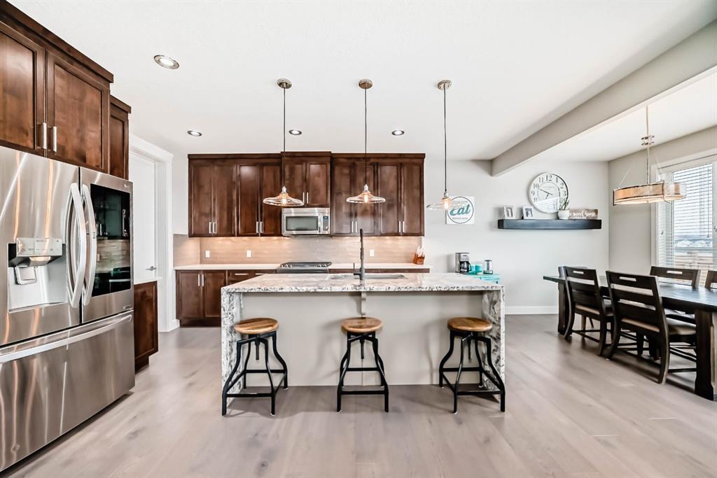 12 Emberside Glen , A2303206, Alberta,