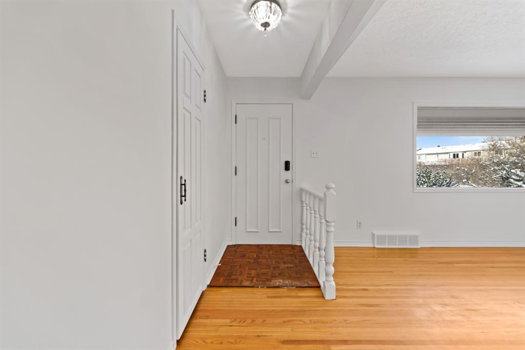 Fifth View of 3414 31 Street SW, Rutland Park, Calgary, Alberta, T3E2P2