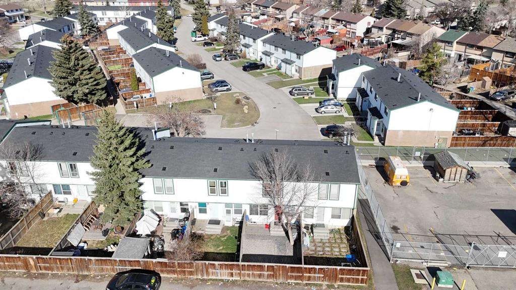 Fourth View of 6, 100 Pennsylvania Road SE, Penbrooke Meadows, Calgary, Alberta, T2A 4Y8