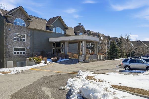 Third View of 3302, 3000 Millrise Point SW, Millrise, Calgary, Alberta, T2Y 3W4