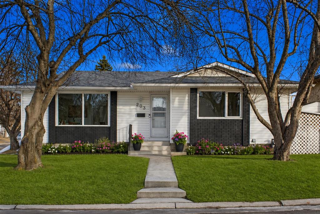 203 Lynnover Place SE, A2303329, Alberta,