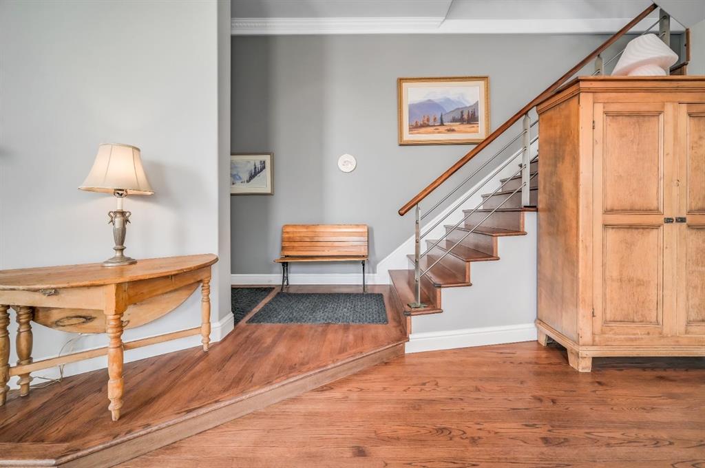 Fourth View of 202, 3650 2 Street SW, Parkhill, Calgary, Alberta, T2S1T8