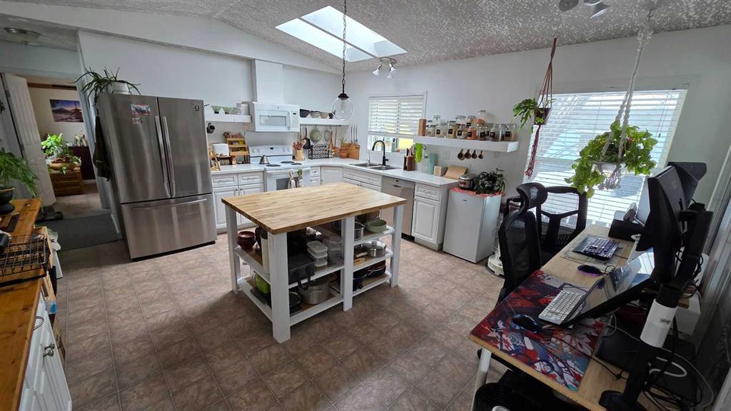 Third View of 10210 112 Avenue , NONE, High Level, Alberta, T0H 1Z0