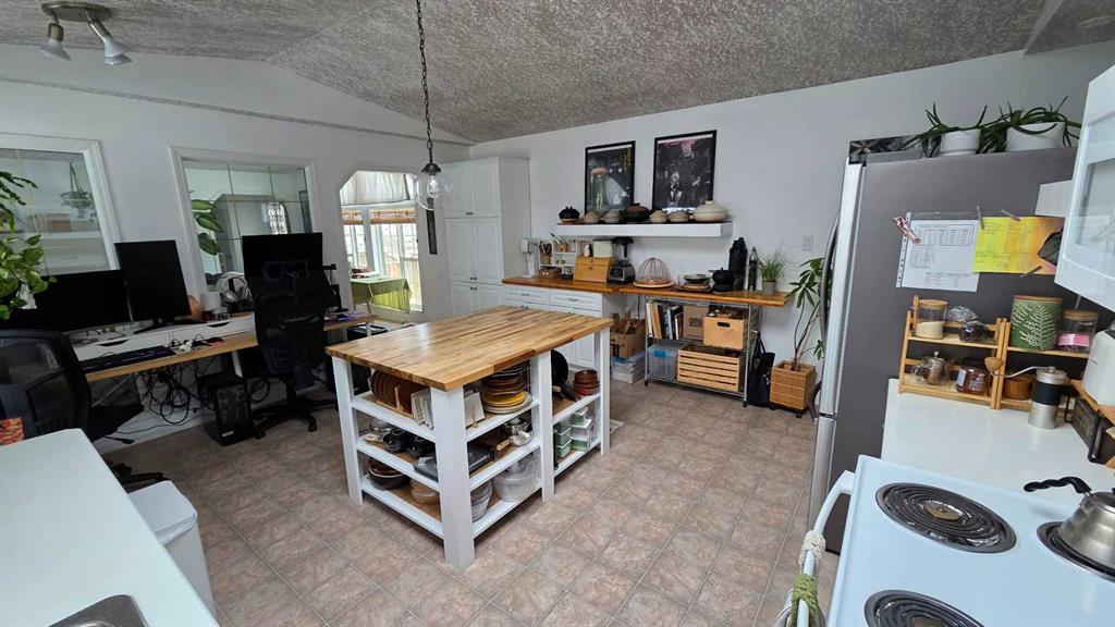 Fifth View of 10210 112 Avenue , NONE, High Level, Alberta, T0H 1Z0