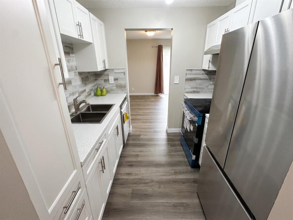 Second View of #16, 5935 63 Street , Highland Green, Red Deer, Alberta, T4N 6C1