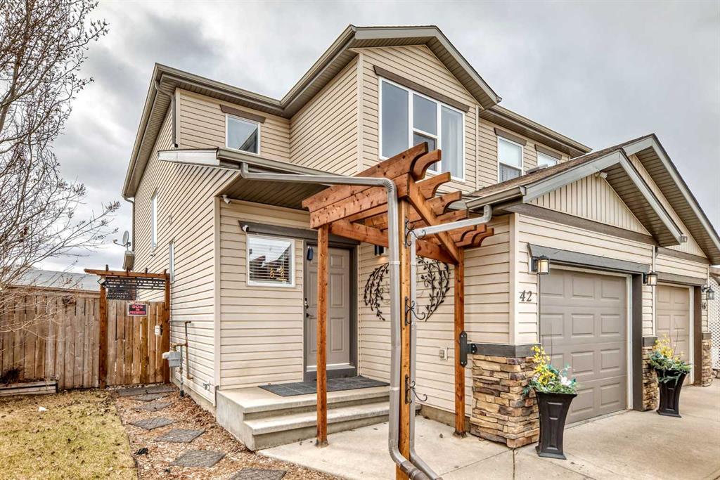 42 Jade Place , A2303535, Alberta,
